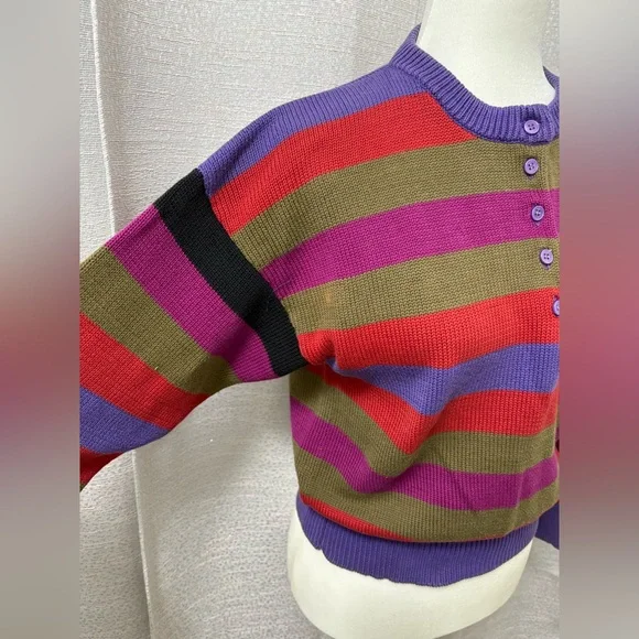 Vintage Liz Claiborne Women’s Multicolor Striped Crew Neck Sweater Size Small - Picture 4 of 11